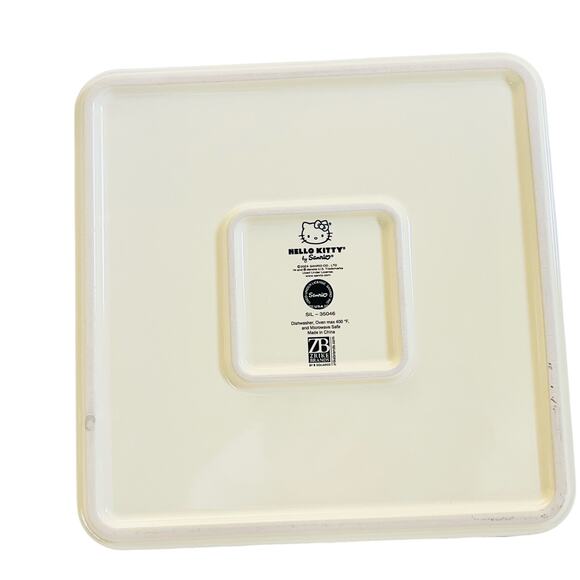 Hello Kitty Square Baking Pan 9" Christmas Let it Snow Ceramic Casserole - Picture 2 of 8